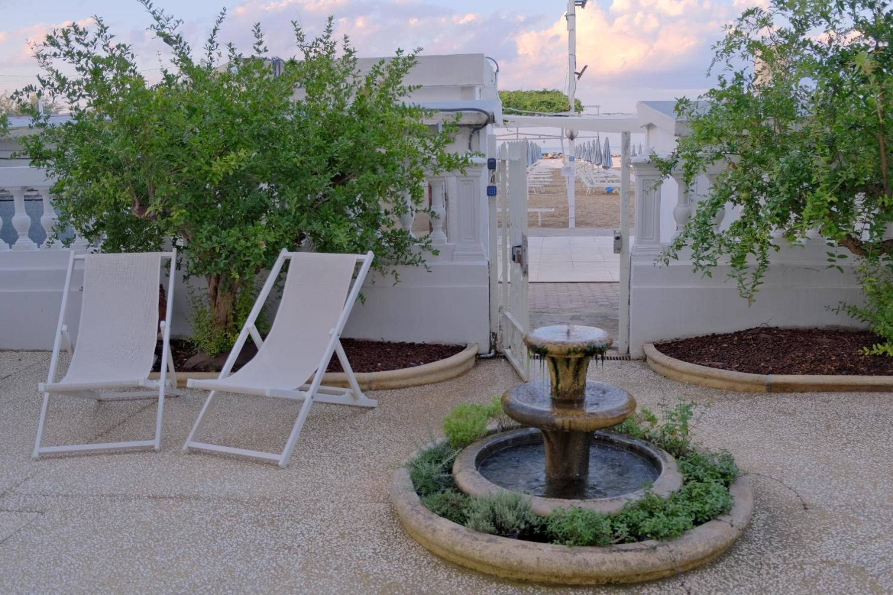 Villa La Torretta Luxury B&B - Adults Only - Rimini Eksteriør billede